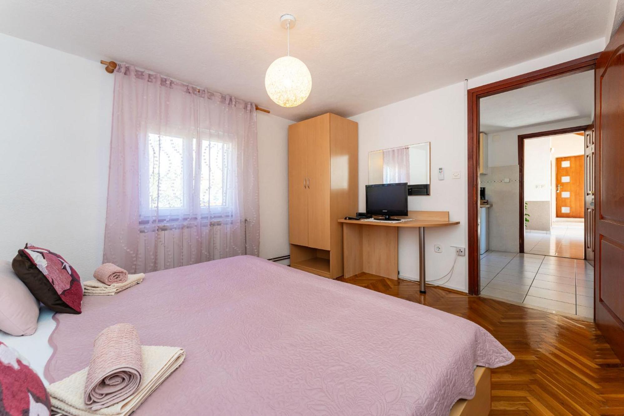 Apartments Adriana スタリグラード 部屋 写真