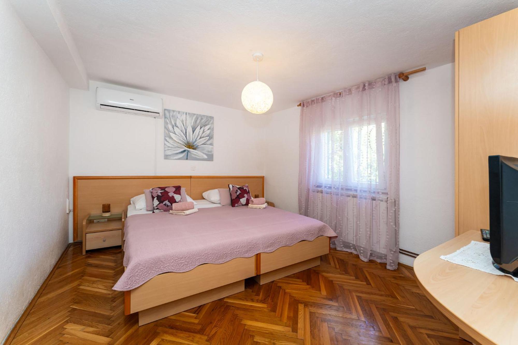 Apartments Adriana スタリグラード エクステリア 写真